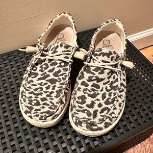Snow Leopard HeyDudes size 6
